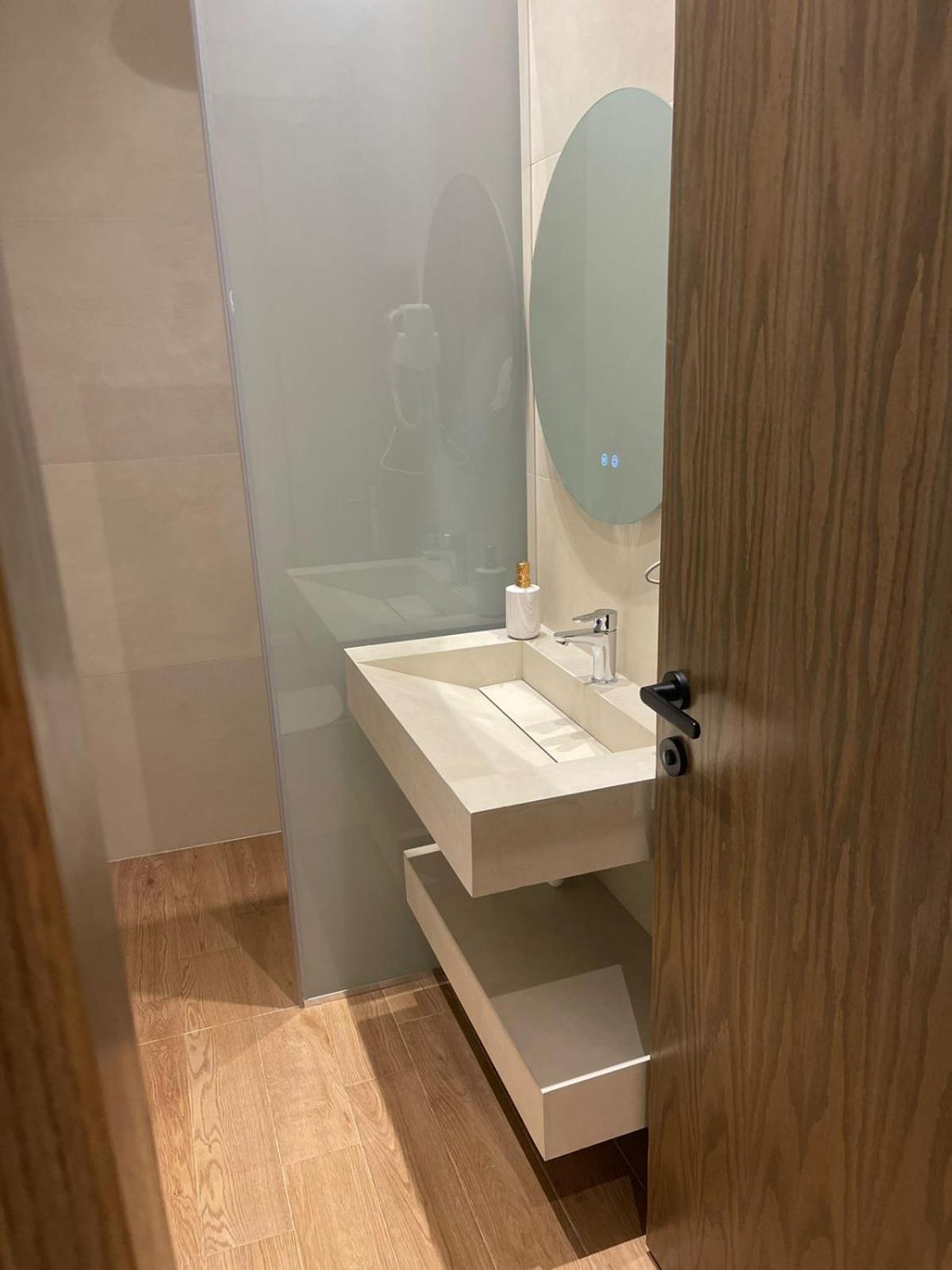 Dia Mare Deluxe Apart otel Avlonya Dış mekan fotoğraf