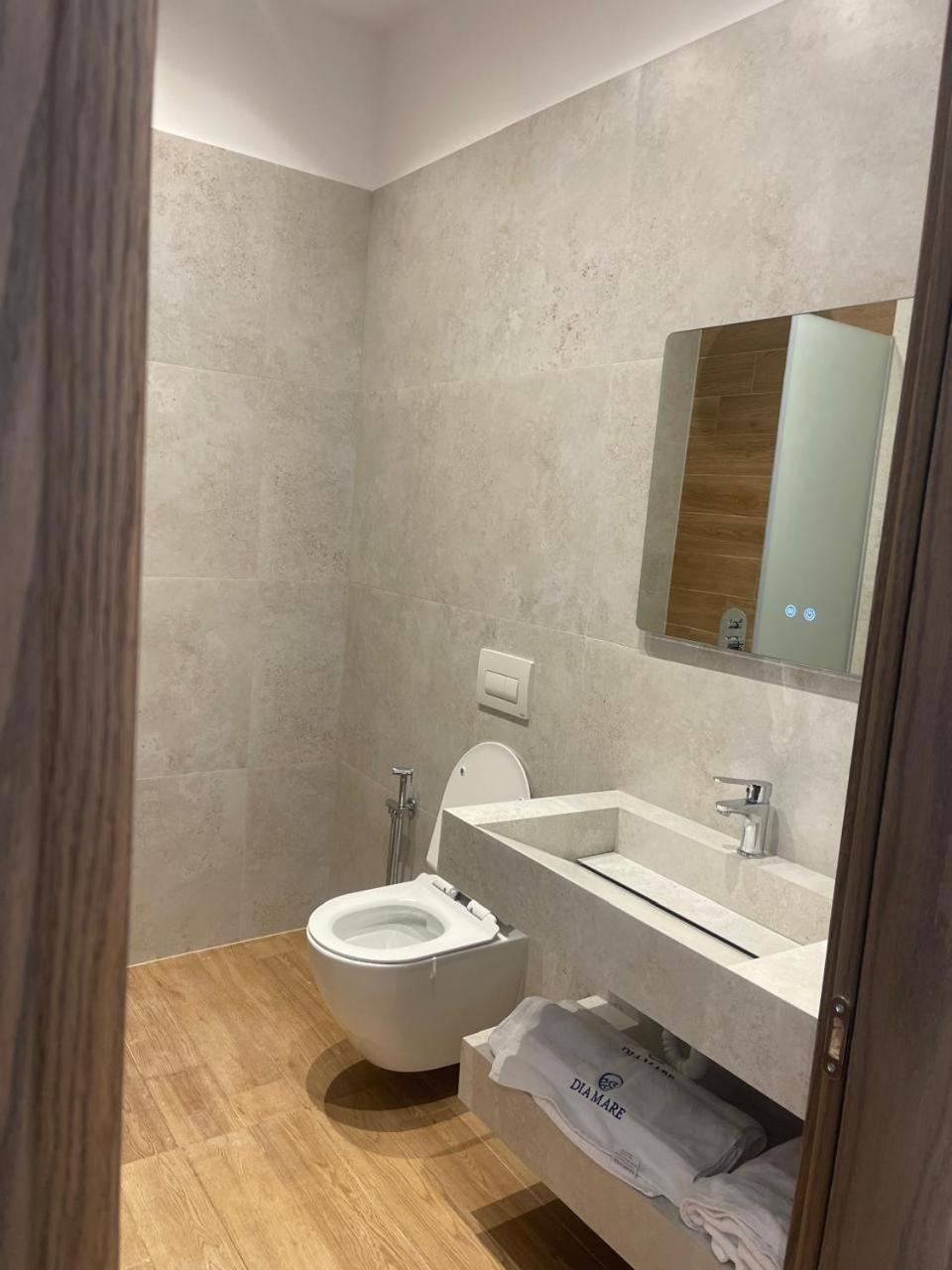 Dia Mare Deluxe Apart otel Avlonya Dış mekan fotoğraf